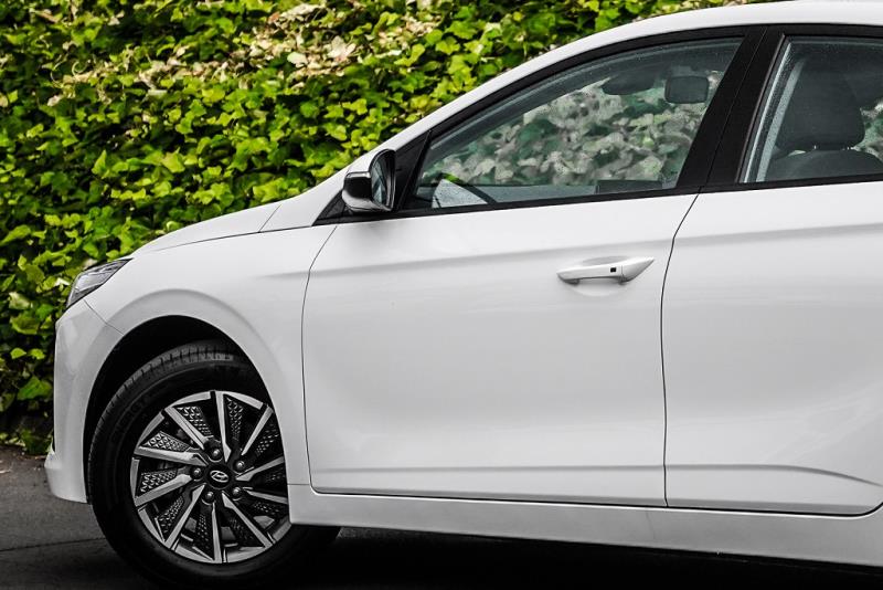 2021 Hyundai IONIQ 100kW EV