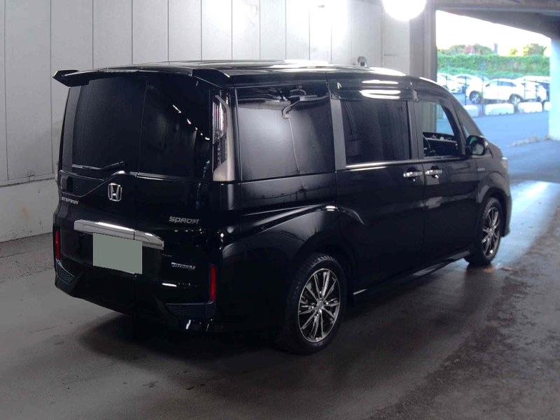 2017 Honda Step Wagon