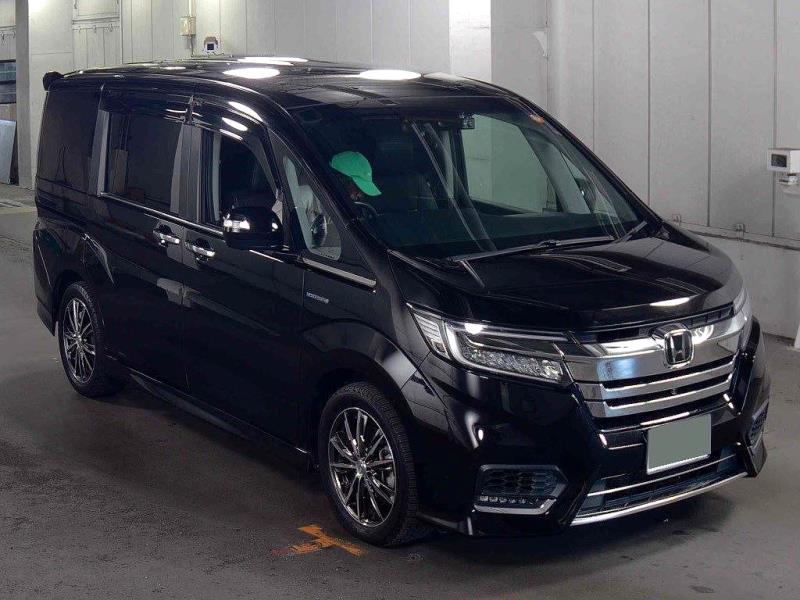 2017 Honda Step Wagon