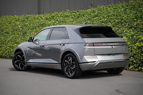 2023 Hyundai Ioniq 5 Lounge 72kWh - Thumbnail