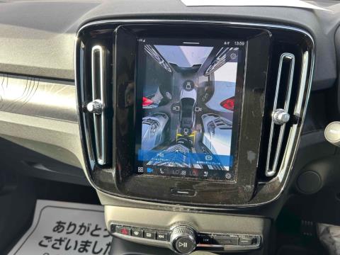 2022 Volvo C40 Recharge Single - Thumbnail