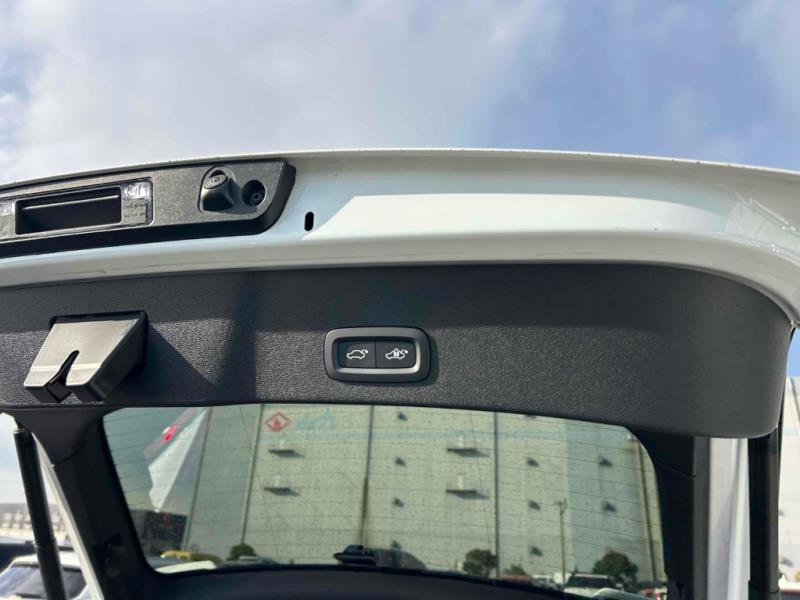 2022 Volvo C40 Recharge Single