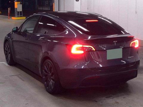 2022 Tesla Model Y Performance - Thumbnail