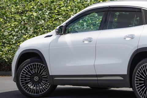 2021 Mercedes Benz EQA 250 AMG Line - Thumbnail