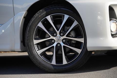 2015 Toyota Estima Aeras - Thumbnail