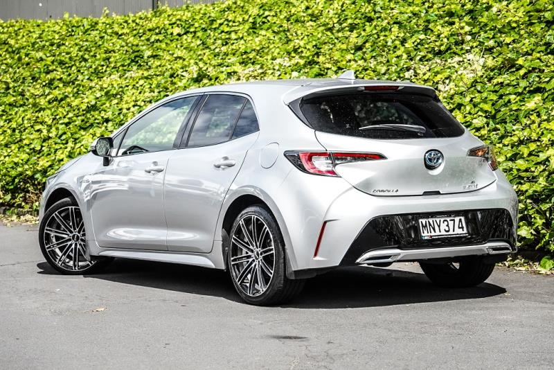 2019 Toyota Corolla ZR Hybrid