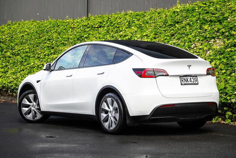 2023 Tesla Model Y RWD 60kWh