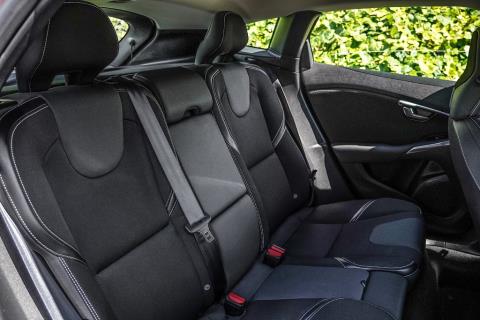 2015 Volvo V40 T4 - Thumbnail