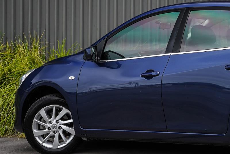 2016 Nissan Pulsar ST Hatchback