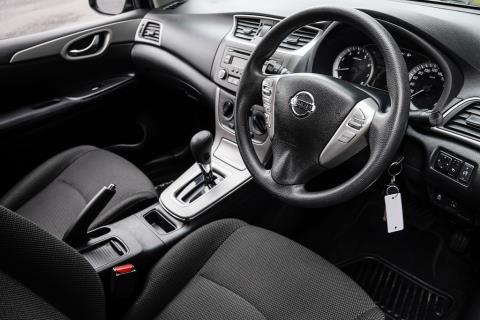 2016 Nissan Pulsar ST Hatchback - Thumbnail