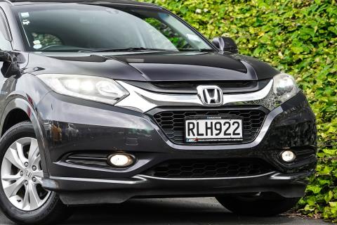 2014 Honda Vezel Hybrid / HR-V - Thumbnail