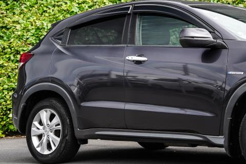 2014 Honda Vezel Hybrid / HR-V - Thumbnail
