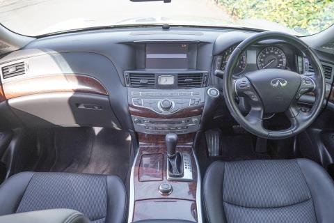 2015 Nissan Fuga Hybrid / Skyline - Thumbnail