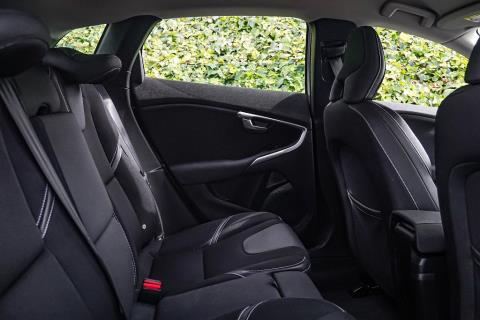 2015 Volvo V40 T4 Hatchback - Thumbnail