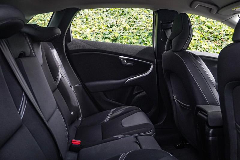 2015 Volvo V40 T4 Hatchback