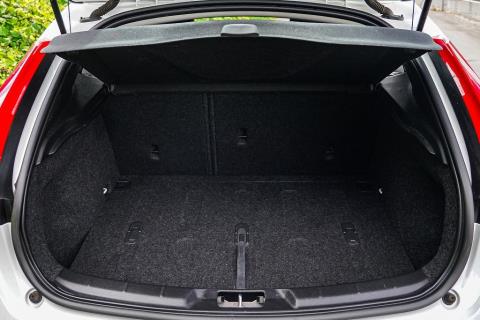 2015 Volvo V40 T4 Hatchback - Thumbnail