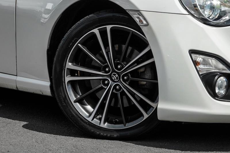 2013 Toyota 86 GT/ BRZ