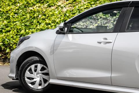 2021 Toyota Yaris / Vitz 5 Door Hatch - Thumbnail