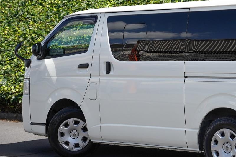 2020 Toyota Hiace / Regius Ace