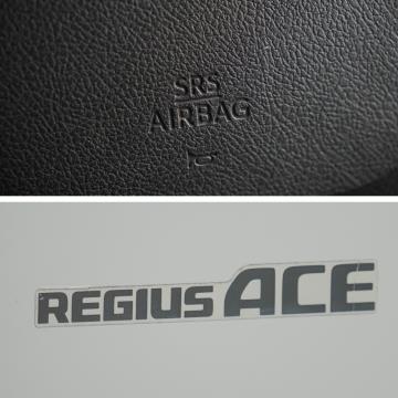 2019 Toyota Hiace ZL High Roof - Thumbnail