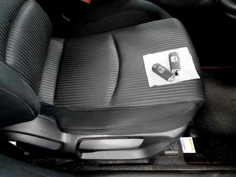 2014 Mazda Axela 20S Sport Hatch - Thumbnail