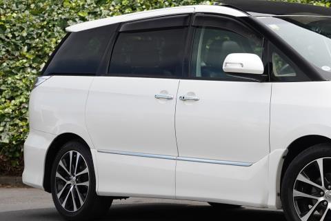 2015 Toyota Estima Aeras Premium - Thumbnail