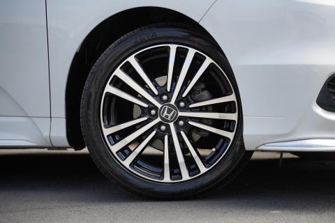 2015 Honda Odyssey Absolute EX - Thumbnail