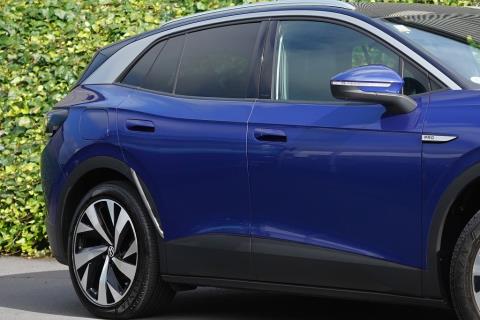2022 Volkswagen ID.4 Pro 82kWh - Thumbnail