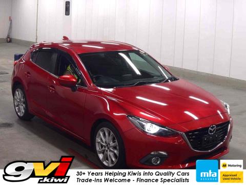 2014 Mazda Axela 20S Hatchback - Thumbnail