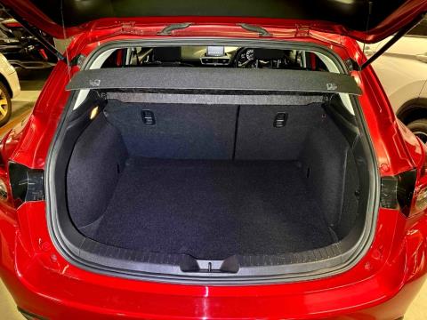 2014 Mazda Axela 20S Hatchback - Thumbnail