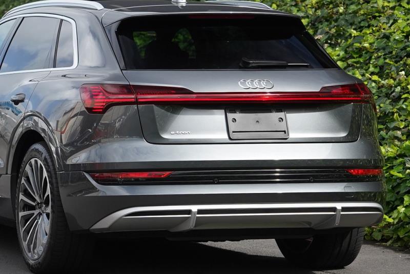 2022 Audi e-tron 50 Quattro Sline