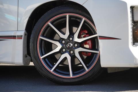 2013 Toyota Vellfire G's / Alphard - Thumbnail