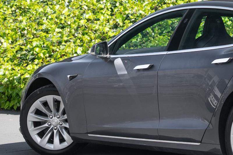 2017 Tesla Model S 100D