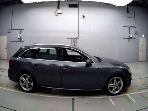 2017 Audi A4 2.0tfsi Quattro Avant - Thumbnail