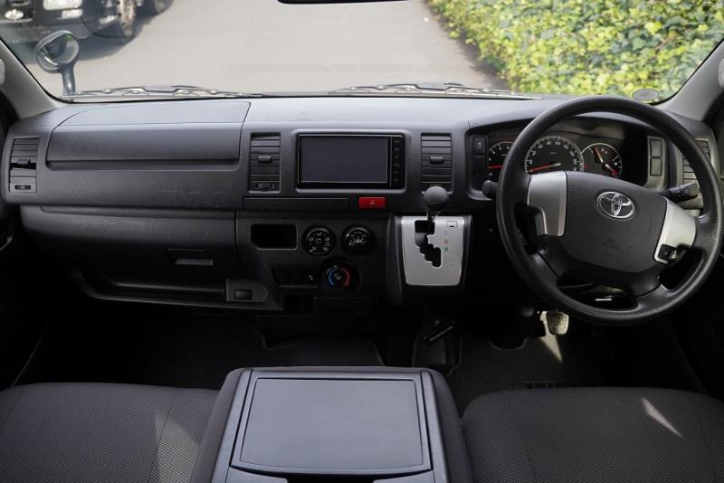 2020 Toyota Hiace GL 5 Door