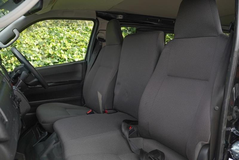 2020 Toyota Hiace GL 5 Door