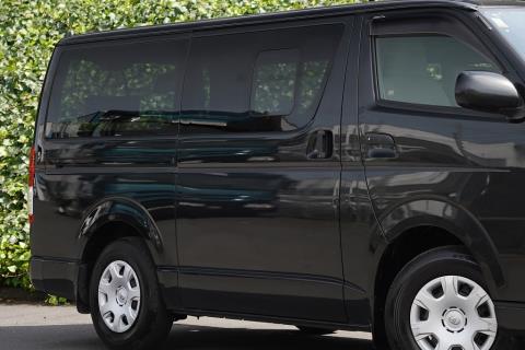 2020 Toyota Hiace GL 5 Door - Thumbnail