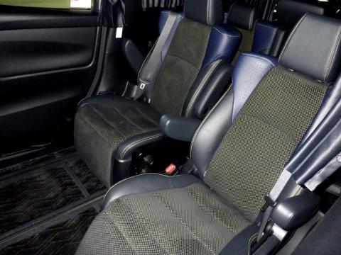 2017 Toyota Vellfire 2.5Z / Alphard - Thumbnail