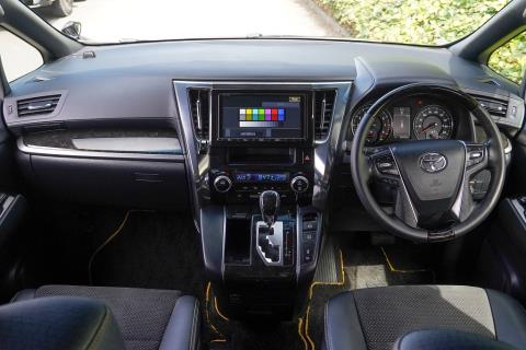 2017 Toyota Vellfire 2.5Z / Alphard - Thumbnail