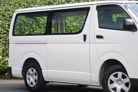 2020 Toyota Hiace ZL 5 Door - Thumbnail