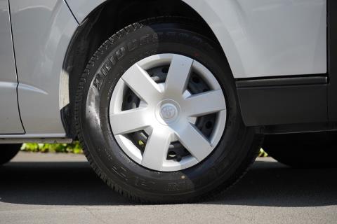 2021 Toyota Hiace ZL 5 Door - Thumbnail