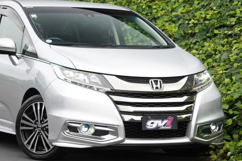 2016 Honda Odyssey Absolute EX - Thumbnail