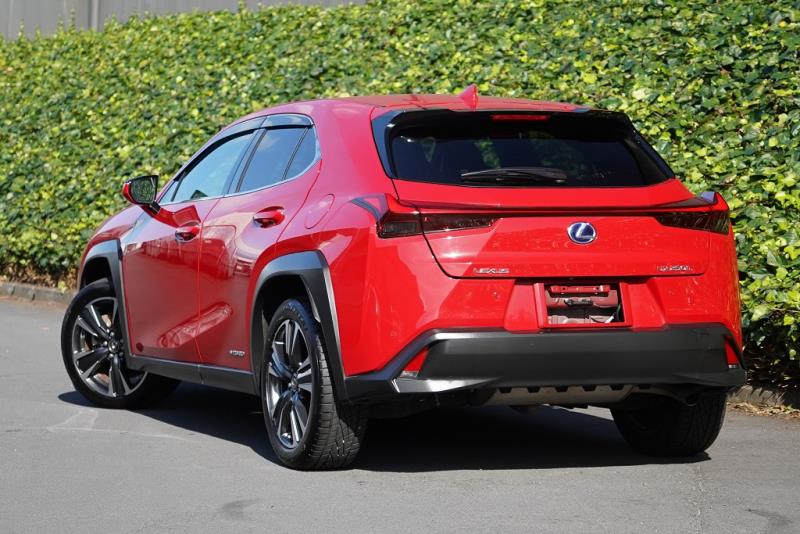 2019 Lexus UX 250h Version C