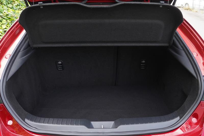 2019 Mazda Mazda 3 GLX / Axela 20S