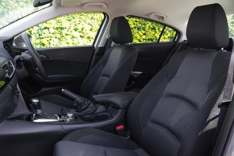 2015 Mazda Axela 15C / 3 Sport - Thumbnail