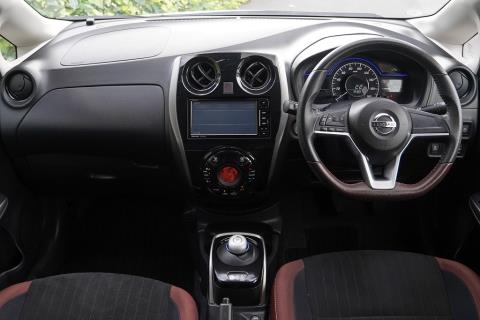 2017 Nissan Note e-Power Mode Premier - Thumbnail