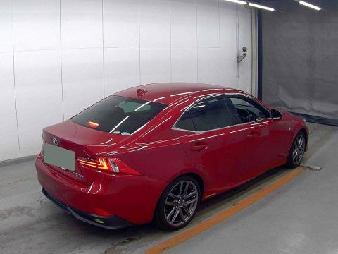 2015 Lexus IS 300h - Thumbnail