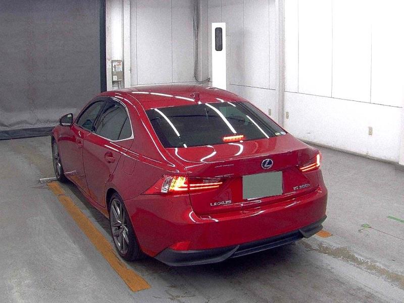 2015 Lexus IS 300h