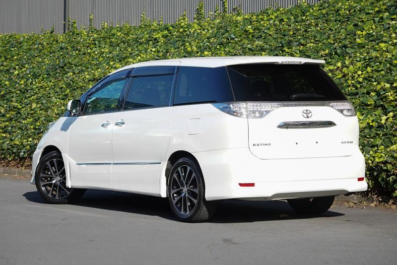 2014 Toyota Estima Aeras Premium