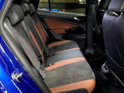 2022 Volkswagen ID.4 Pro 82kWh - Thumbnail